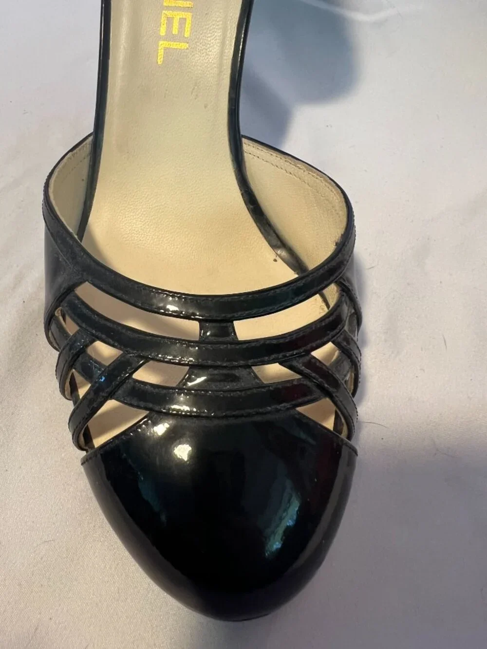 Chanel d’Orsay pump